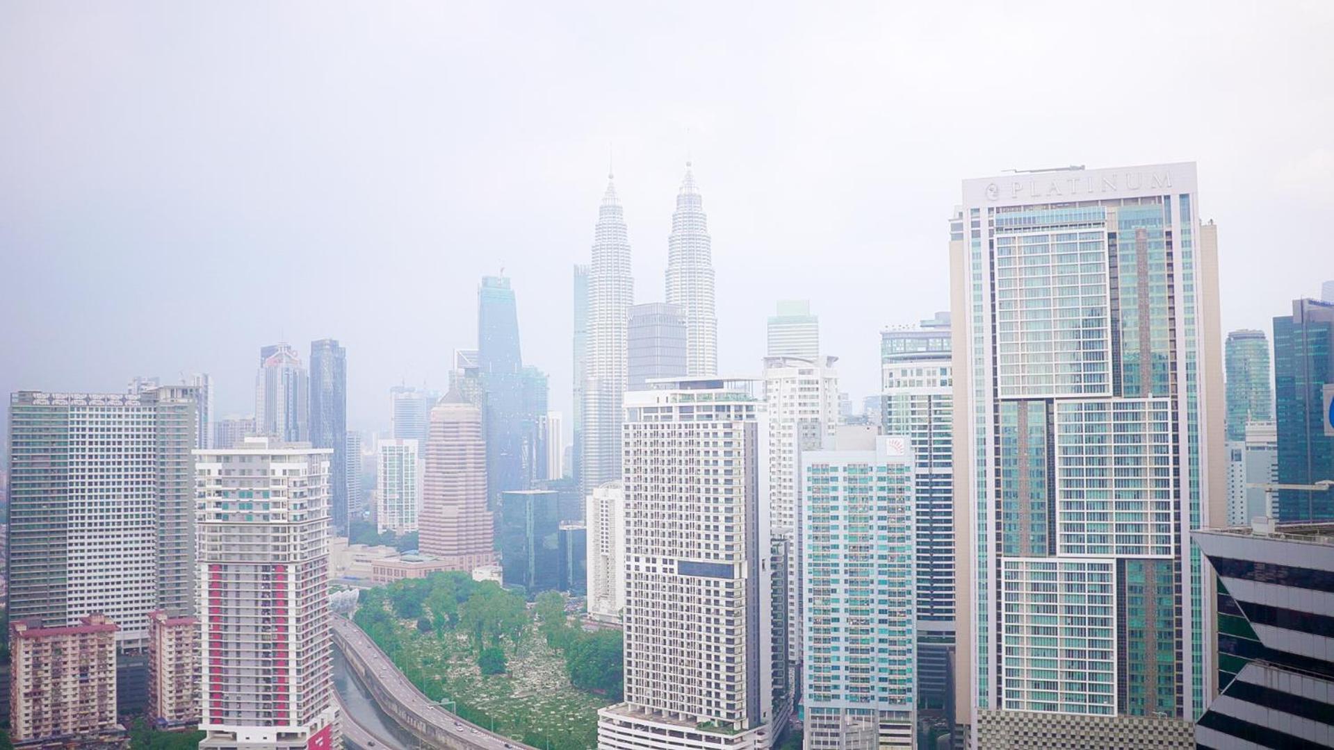The Luxe Suites Infinitum Klcc クアラルンプール エクステリア 写真