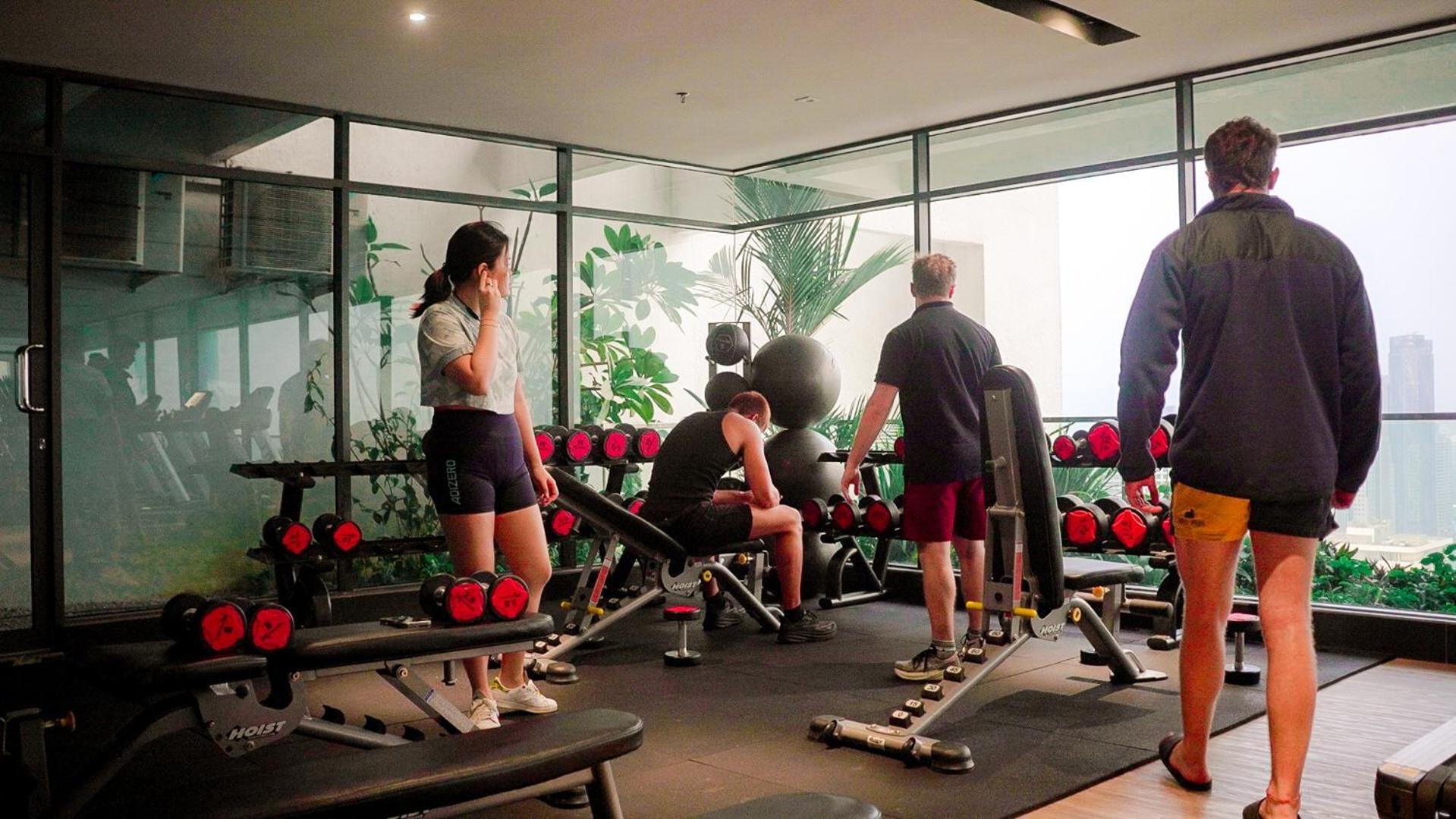 The Luxe Suites Infinitum Klcc クアラルンプール エクステリア 写真