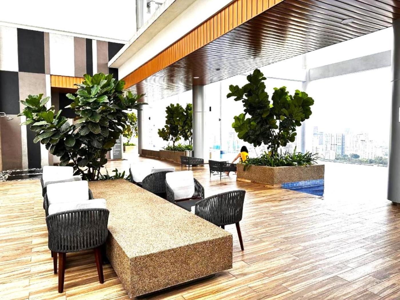 The Luxe Suites Infinitum Klcc クアラルンプール エクステリア 写真