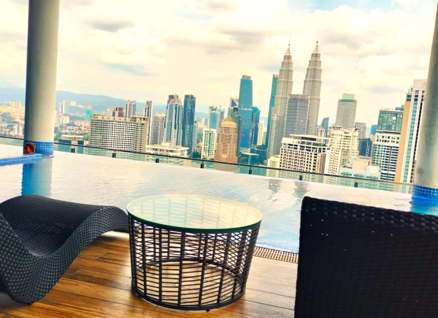 The Luxe Suites Infinitum Klcc クアラルンプール エクステリア 写真
