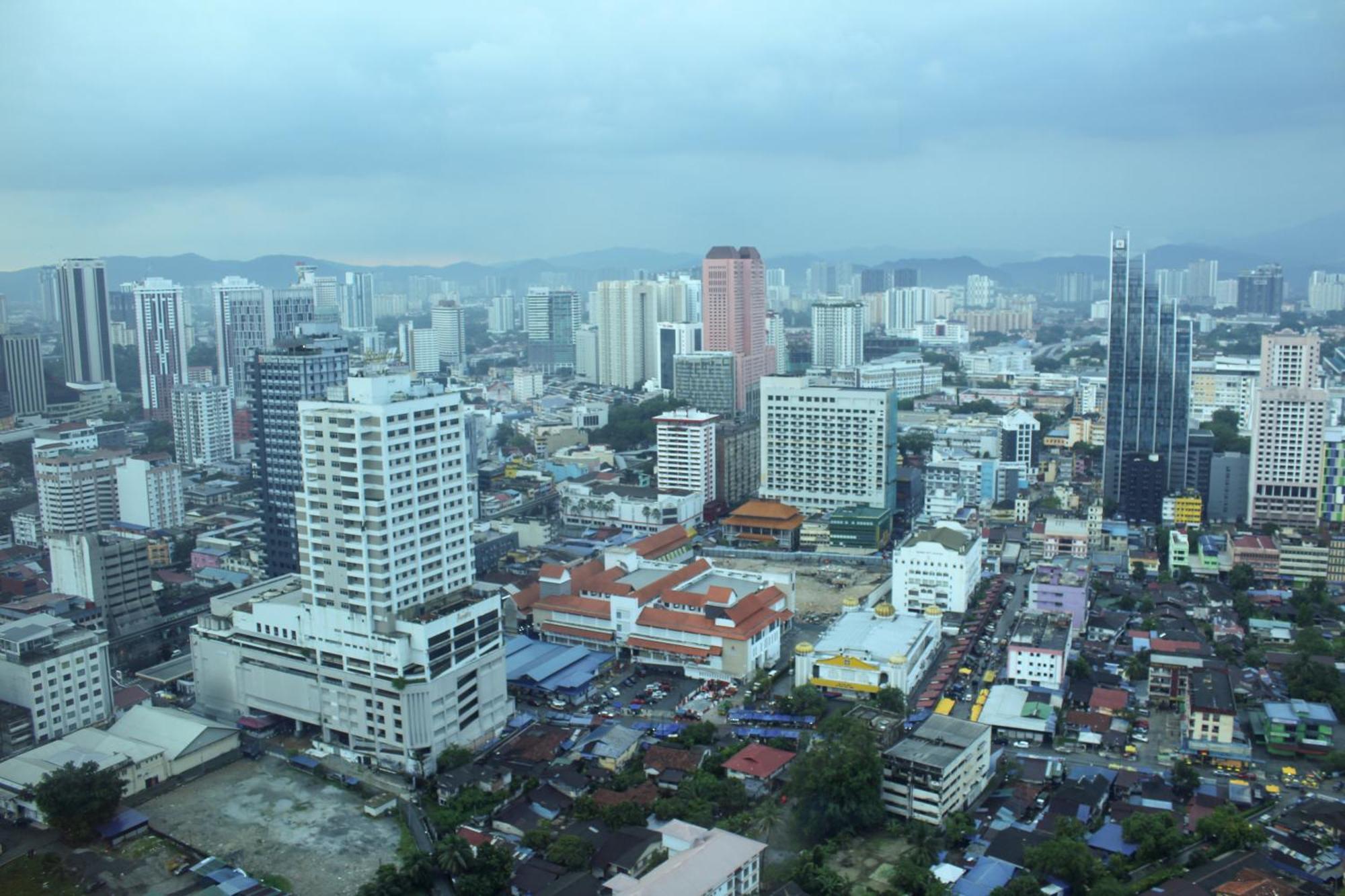 The Luxe Suites Infinitum Klcc クアラルンプール エクステリア 写真