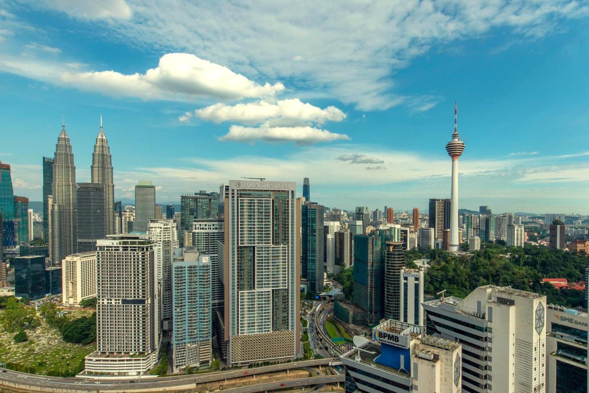 The Luxe Suites Infinitum Klcc クアラルンプール エクステリア 写真